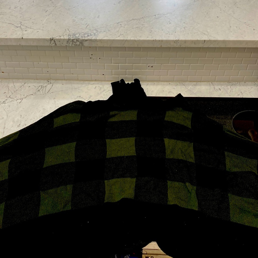 Turtle neck sweater Button down sleeves